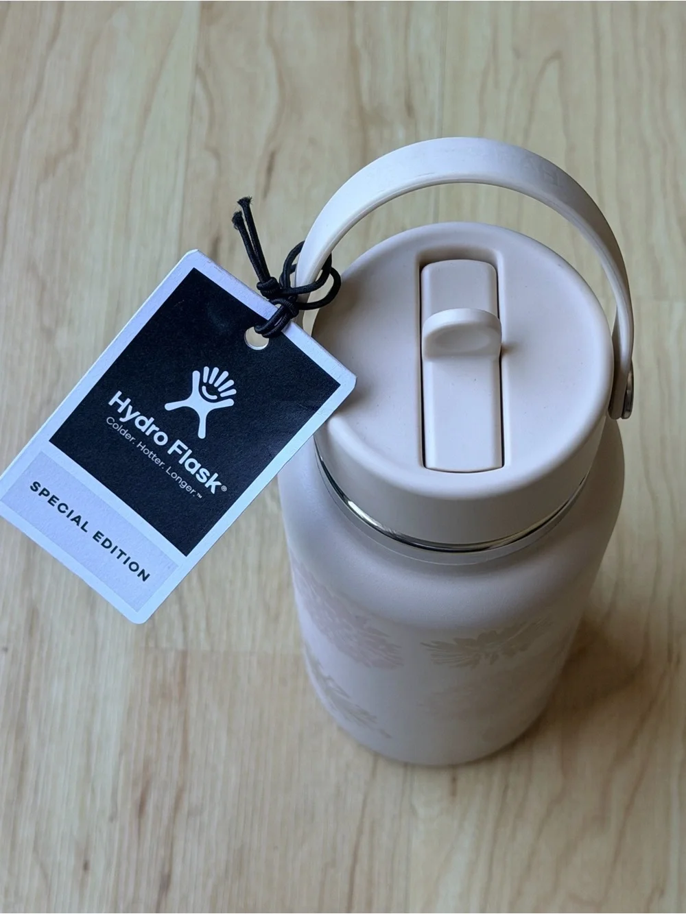 Hydro Flask 32 oz. Wide Mouth Bottle  - Almond Blossom Burst Limited Edition